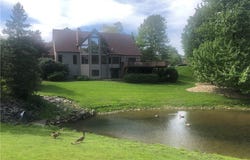 8135 Thackeray Court, Broadview Heights, OH 44147