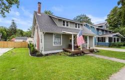 207 E Main Street, Monticello, IL 61856