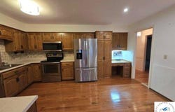 1006 E Palmer Place, Clinton, MO 64735