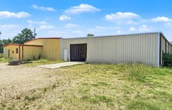 180 Cambridge Dr, Winfield, AL 35594