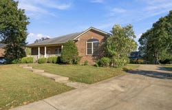 109 Lee Drive, Georgetown, KY 40324