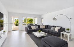 661 86th St, Miami Beach, FL 33141