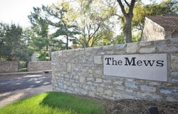 5714 Strathmore Lane, Dublin, OH 43017