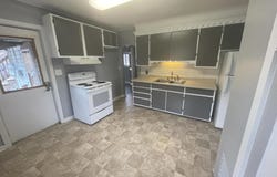 1110-1114 Ashmun St, Sault Ste Marie, MI 49783
