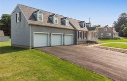 1676 E Laurel Circle, Mt Pleasant Twp, PA 15666
