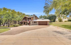 5102 Largo Drive, De Cordova, TX 76049