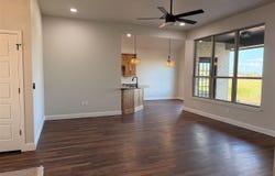 206 NW Pine Ave, Cache, OK 73527