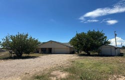 3900 Chaparral Rd, Roswell, NM 88201