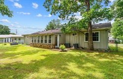 909 Cliff Drive, Branson, MO 65616