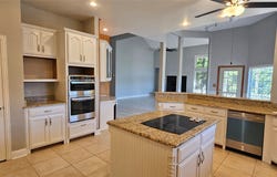 137 Oakview Road, Gainesville, TX 76240