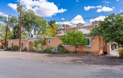 1000 Paseo de Peralta, Santa Fe, NM 87501