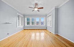 6058 S Massasoit Avenue, Chicago, IL 60638