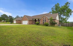 220 Sandstone Lane, Nacogdoches, TX 75965