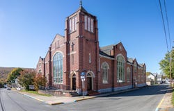 146 EAST Street, WILLIAMSTOWN, PA 17098