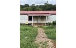 319 Byrnes St, Goodview, VA 24095