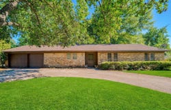 1218 Eden Dr, Longview, TX 75605