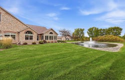 2422 E TUSCANY Way, APPLETON, WI 54913