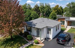 611 N Riverview Dr, Boise, ID 83712