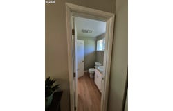 1766 BERWIN Ln, Eugene, OR 97404