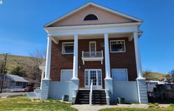 315 N GALE St, Heppner, OR 97836