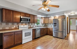 2124 Edgewood Lane, Eau Claire, WI 54703