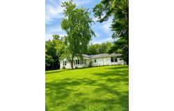 413 Reis Road, Ballwin, MO 63021