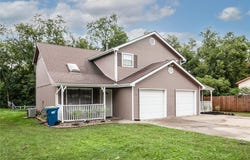 37 Cherry Street, Liberty, MO 64068