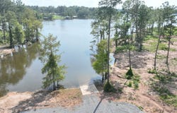 1 PIRATES BEND SUBD, Florien, LA 71429