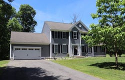 2 Collins Ln, Dartmouth, MA 02747