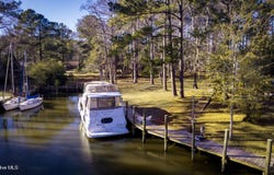 50 Gilgo Road, Oriental, NC 28571