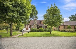 4 Cohocton Rd, Vernon Twp., NJ 07422-1413