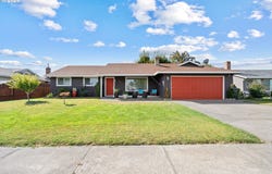 825 W Division Ave, Hermiston, OR 97838