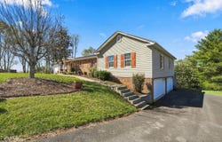 2652 Pats Lane, Saint Paul, VA 24283