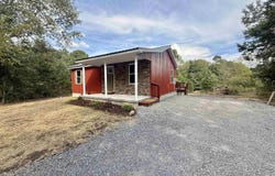 198 Batesville Mountain Rd., Damascus, AR 72039