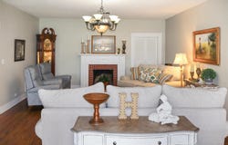 720 S 6th St, Silsbee, TX 77656