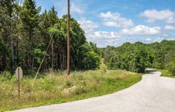205 Mayflower Drive, Lampe, MO 65681
