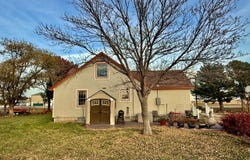 215 S Oak St, Damar, KS 67632