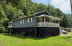 1467 Hardburly Rd, Bulan, KY 41722
