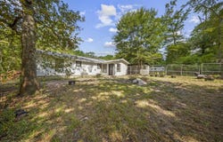 130 Hilltop Loop, Lufkin, TX 75904