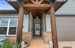 148 Crescent St, Bullard, TX 75757