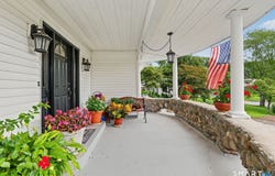 17 Little Plain Road, Trumbull, CT 06611