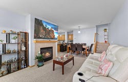 6133 Maclynn Avenue NE, Albertville, MN 55301