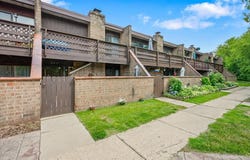509 Kenneth Circle, Elgin, IL 60120