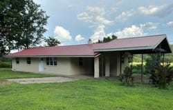 1091 Ross Creek Rd, Waldron, AR 72958