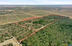1310 Perry Lane, Thorndale, TX 76577