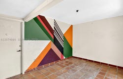 5710 SW 89th Ave, Miami, FL 33173