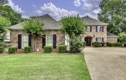 401 Kingsbridge Road, Madison, MS 39110
