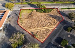 940 Bloomington, Bloomington, CA 92316