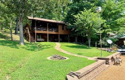 2026 Oak Way, Perryville, MO 63775