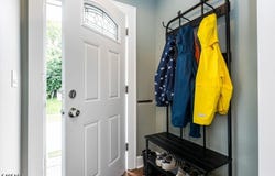 25 Davey St, Bloomfield Twp., NJ 07003-5117